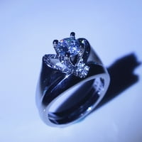 Xiangdd Delikatna ženska modna srebrna srebrna bijela safir dijamantni prsten engagemen